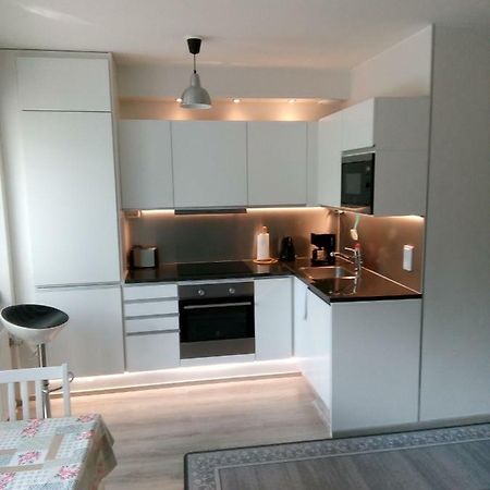 Parantolankatu Modern One Room Apartment Hyvinkää Exterior foto