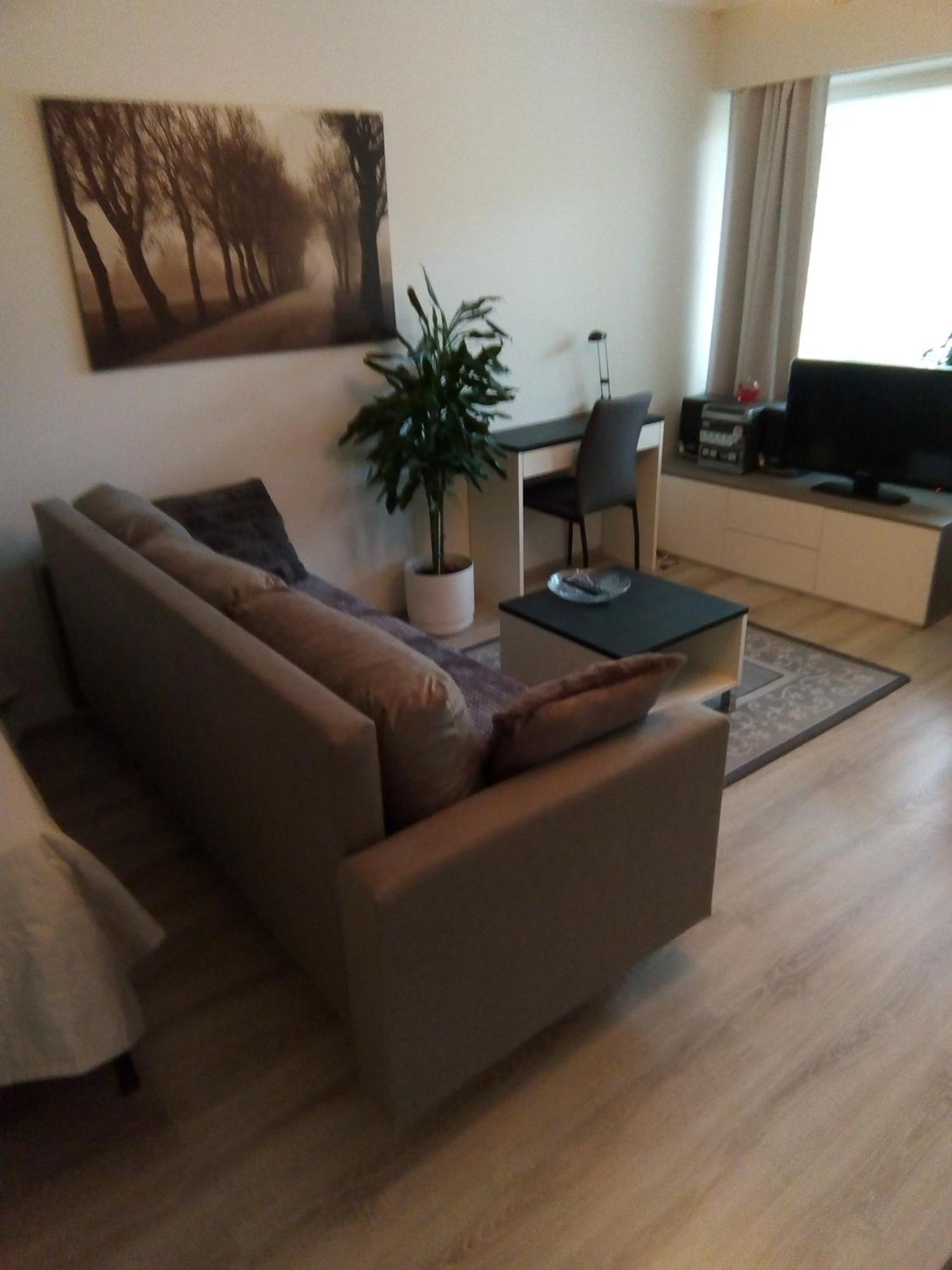 Parantolankatu Modern One Room Apartment Hyvinkää Exterior foto